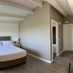 Tenute Librandi Agriturismo Vaccarizzo Albanese