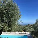 Tenute Librandi Agriturismo * Vaccarizzo Albanese