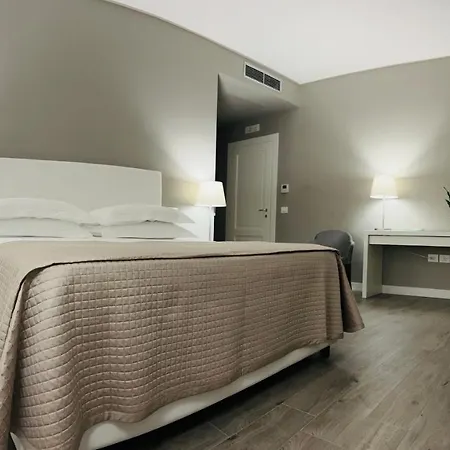 Tenute Librandi Agriturismo *