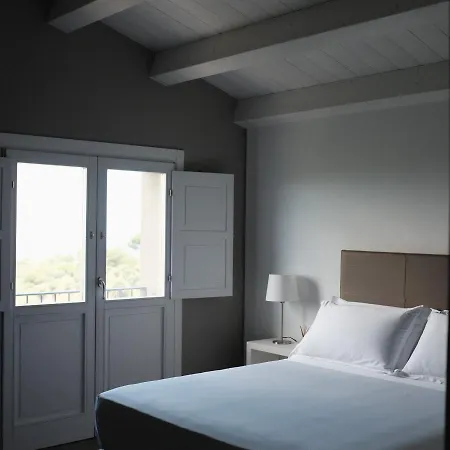 Tenute Librandi Agriturismo אתר נופש