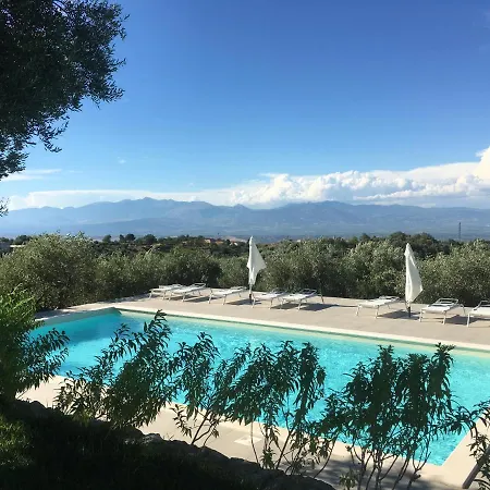 Tenute Librandi Agriturismo Vaccarizzo Albanese