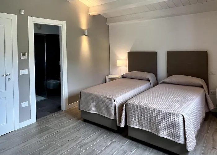 Tenute Librandi Agriturismo *